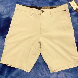 Volcom Surf & Turf Shorts, Size 31